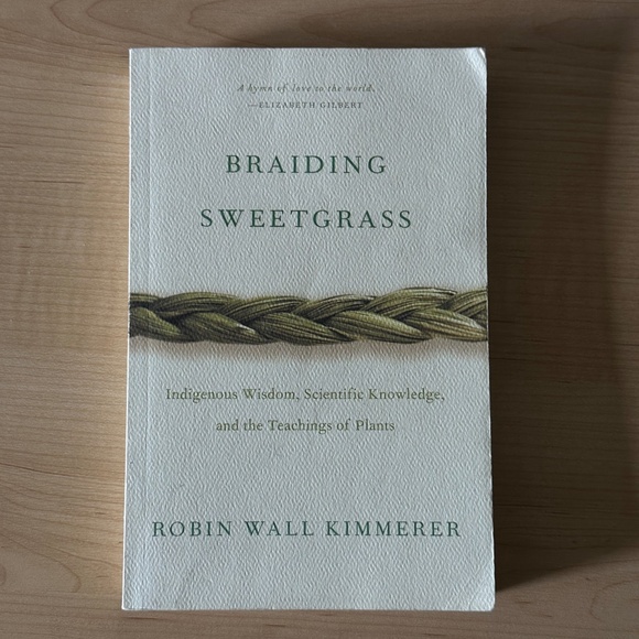 Braiding Sweetgrass by Robin Wall Kimmerer - Picture 2 of 3